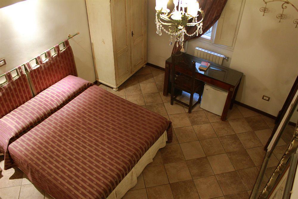 Accademia House Bed & Breakfast