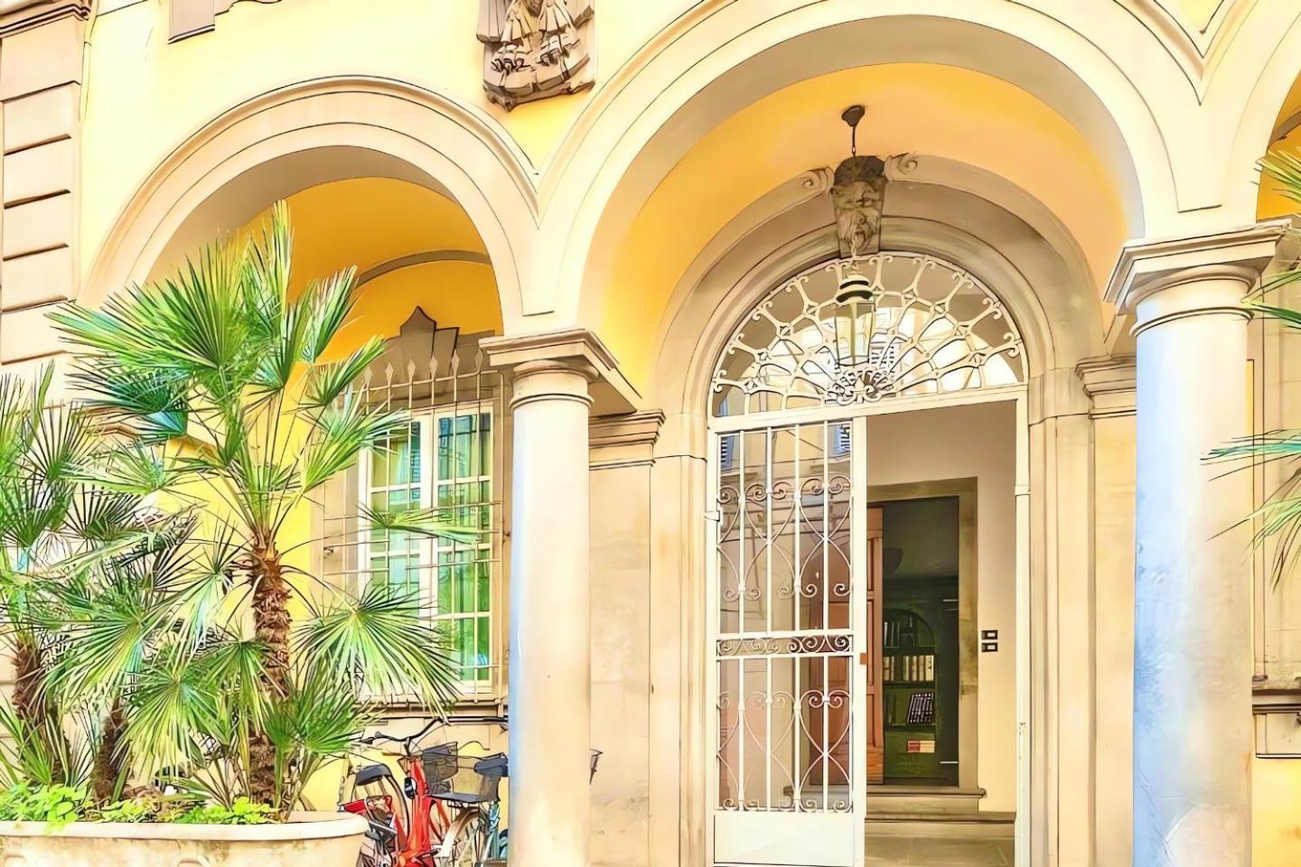 The Luxury Historic Palace Of Santa Croce Apartamento Florença
