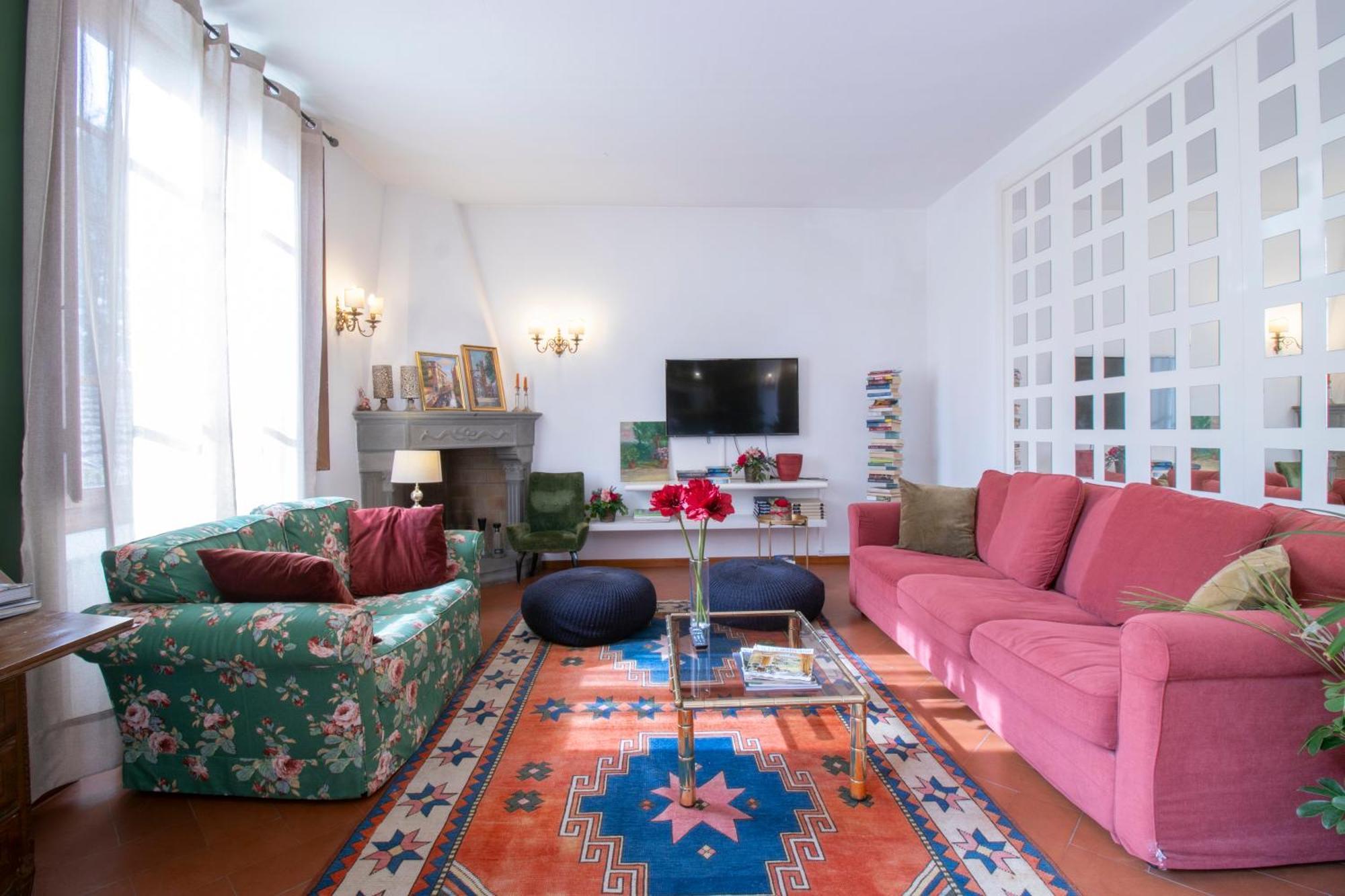 Lia - In With Private Garden And Pool Casa vacanze Firenze