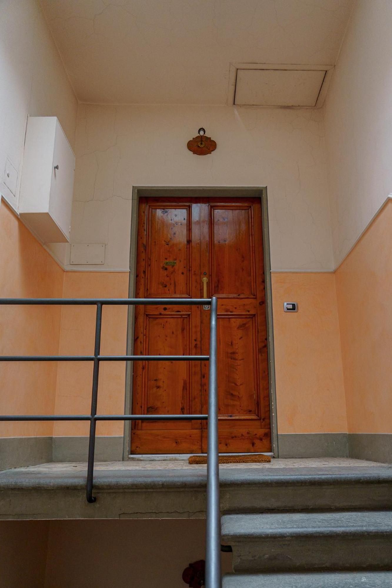 Spacious And Pleasant 2-br Appartement *