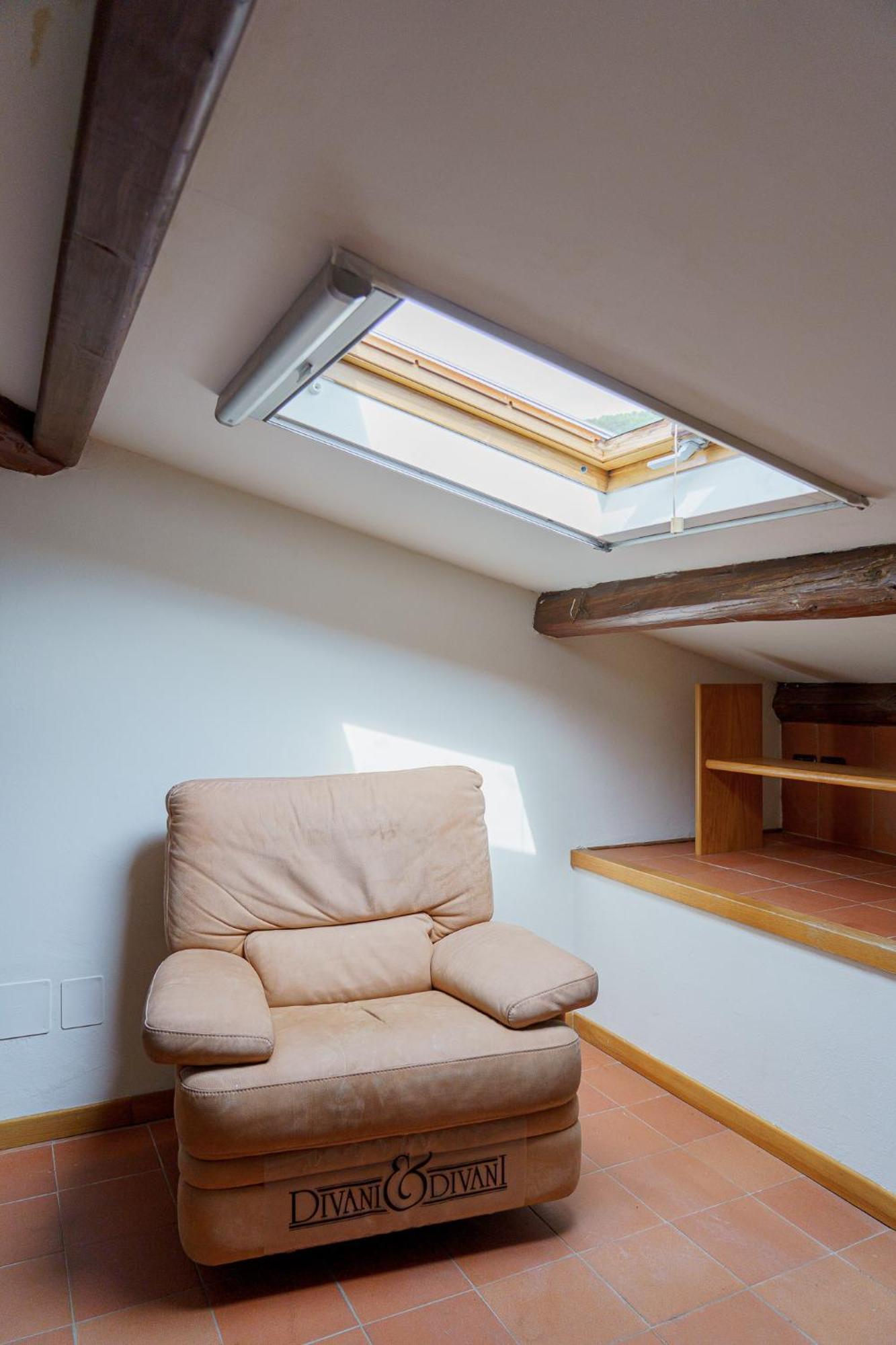 Spacious And Pleasant 2-br Appartement *