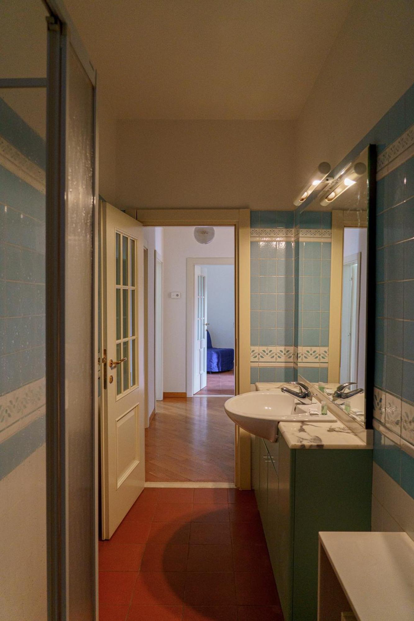 Spacious And Pleasant 2-br * Florence