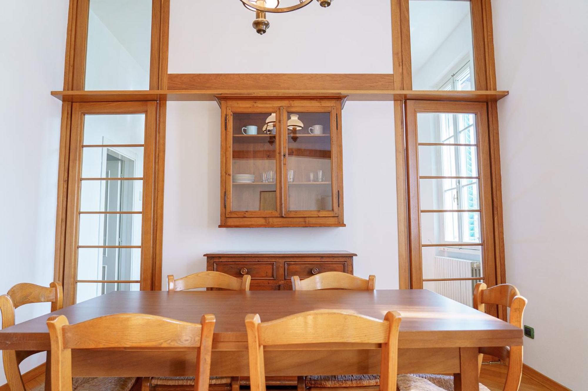 Spacious And Pleasant 2-br *