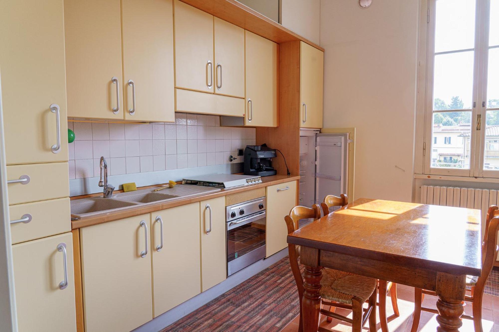 Spacious And Pleasant 2-br *
