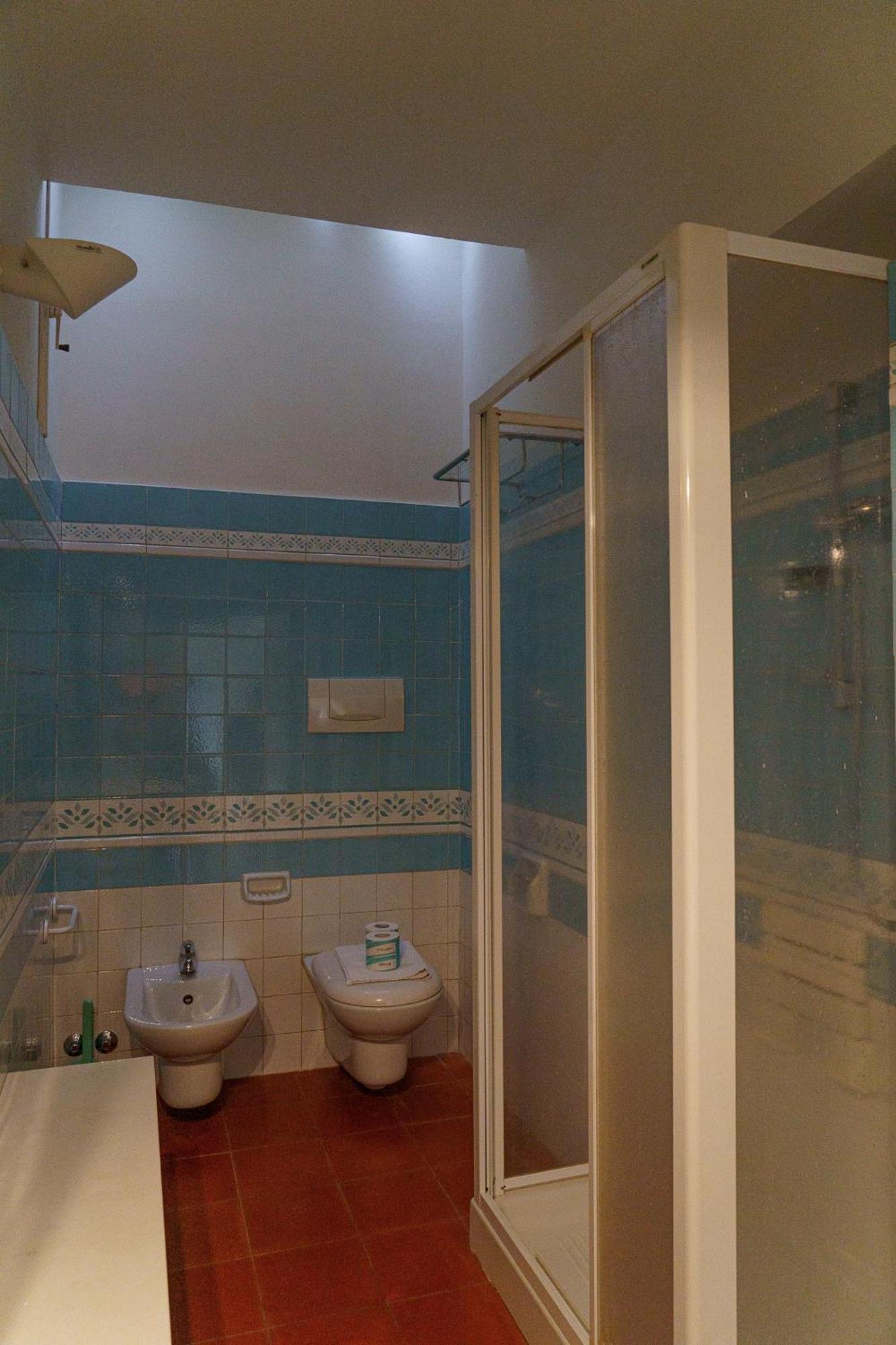 Spacious And Pleasant 2-br Appartement *