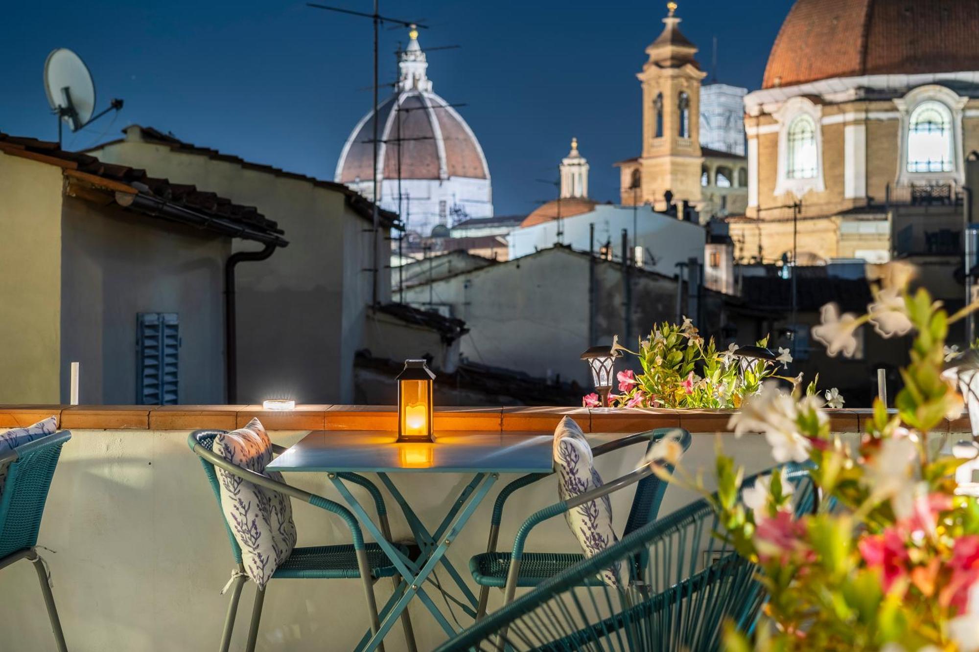 View Boutique - Milu Holidays Affittacamere Firenze