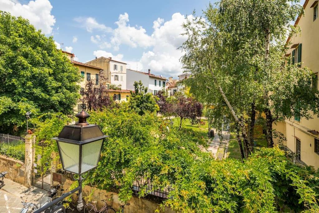 Modern Loft 1 Min To Basilica Of Santa Croce Appartamento *
