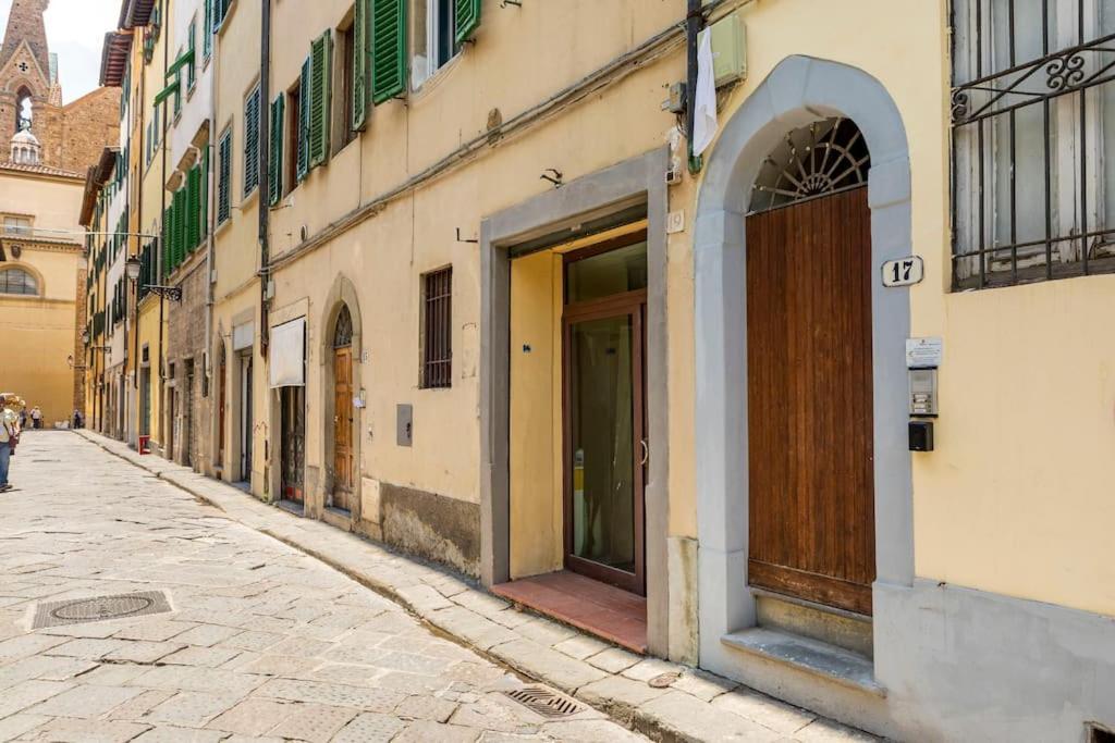 Modern Loft 1 Min To Basilica Of Santa Croce Appartamento *