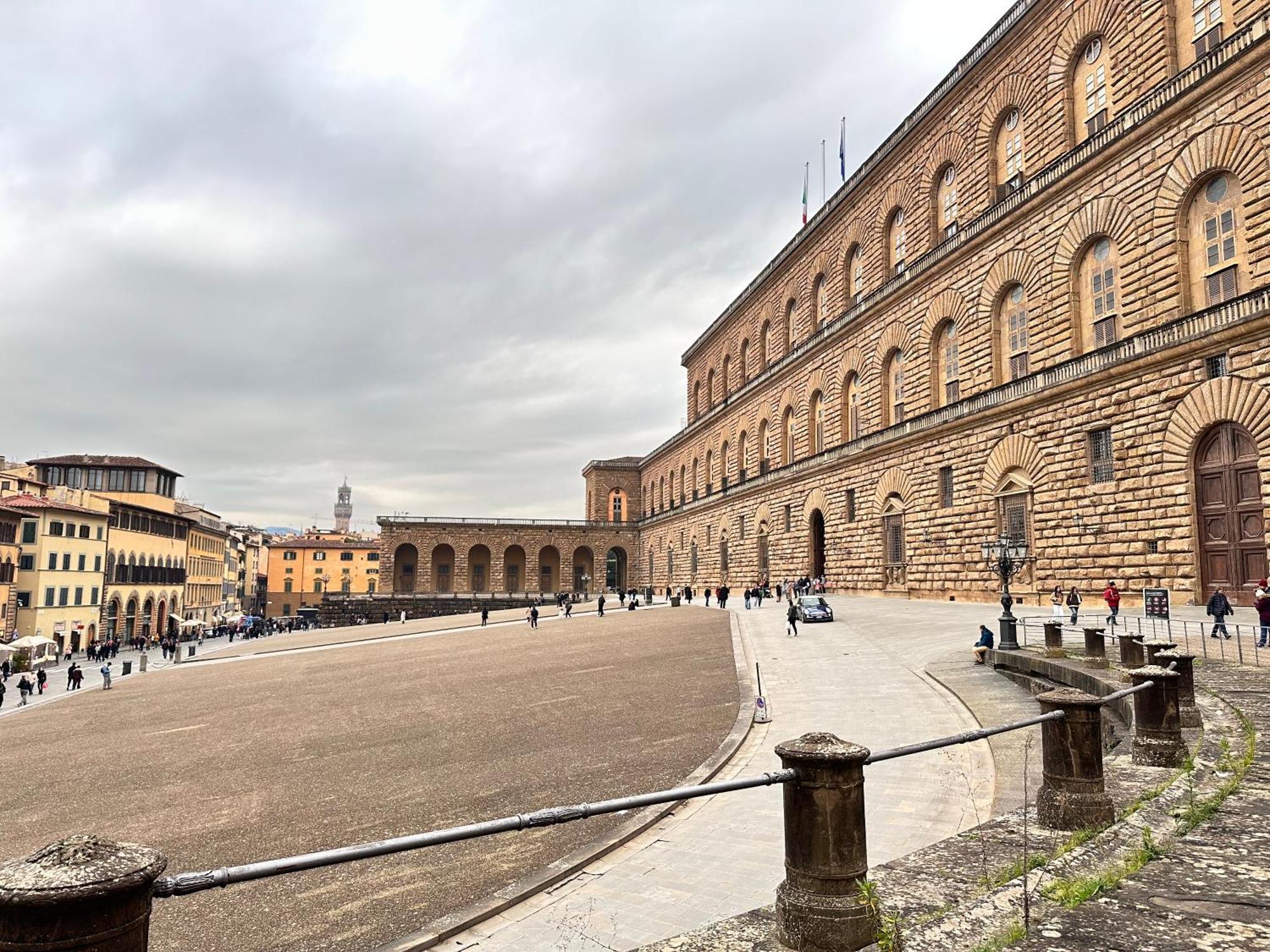 Luxurious View On Pitti Palace * Florence
