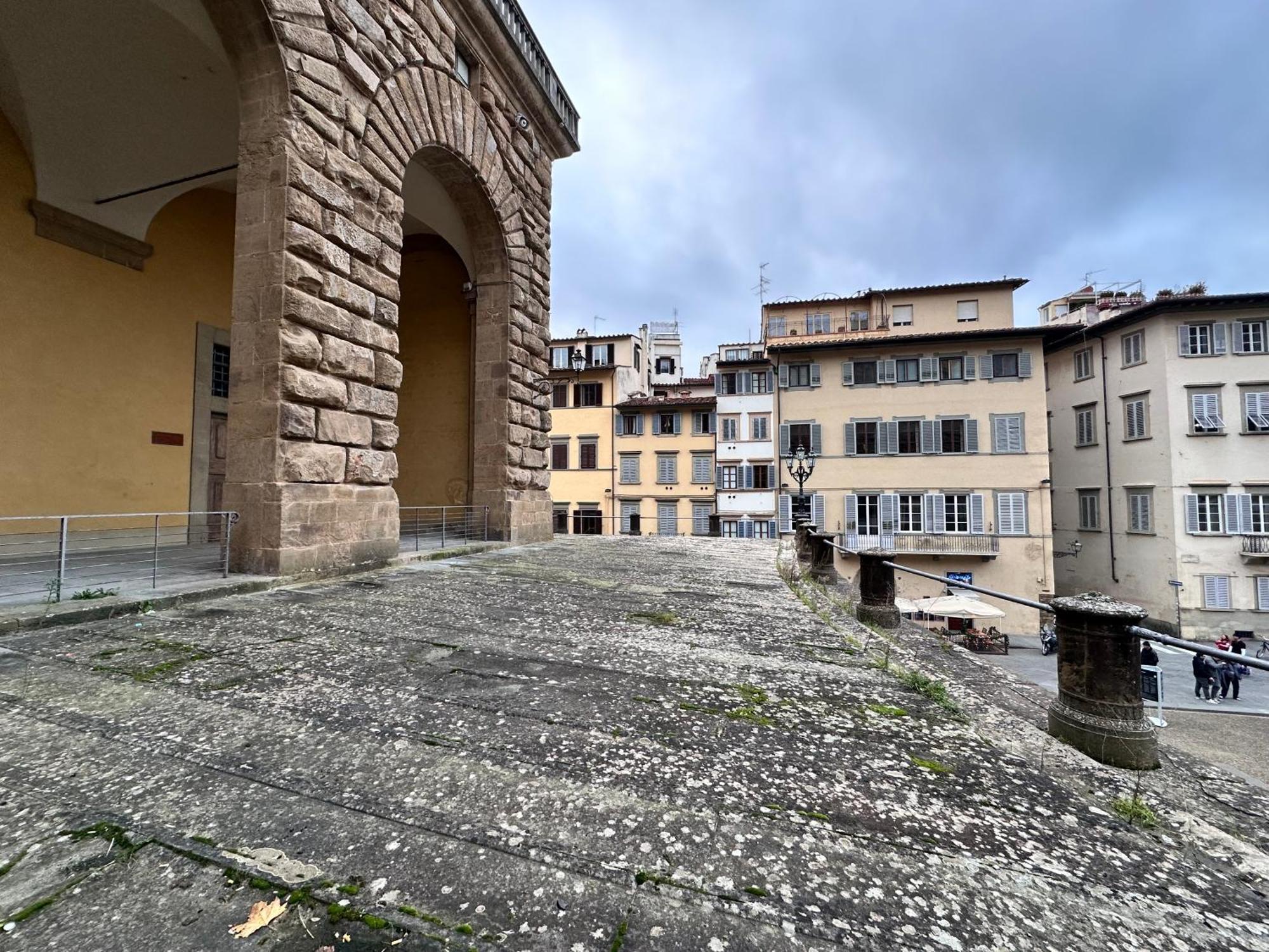 Luxurious View On Pitti Palace Florence