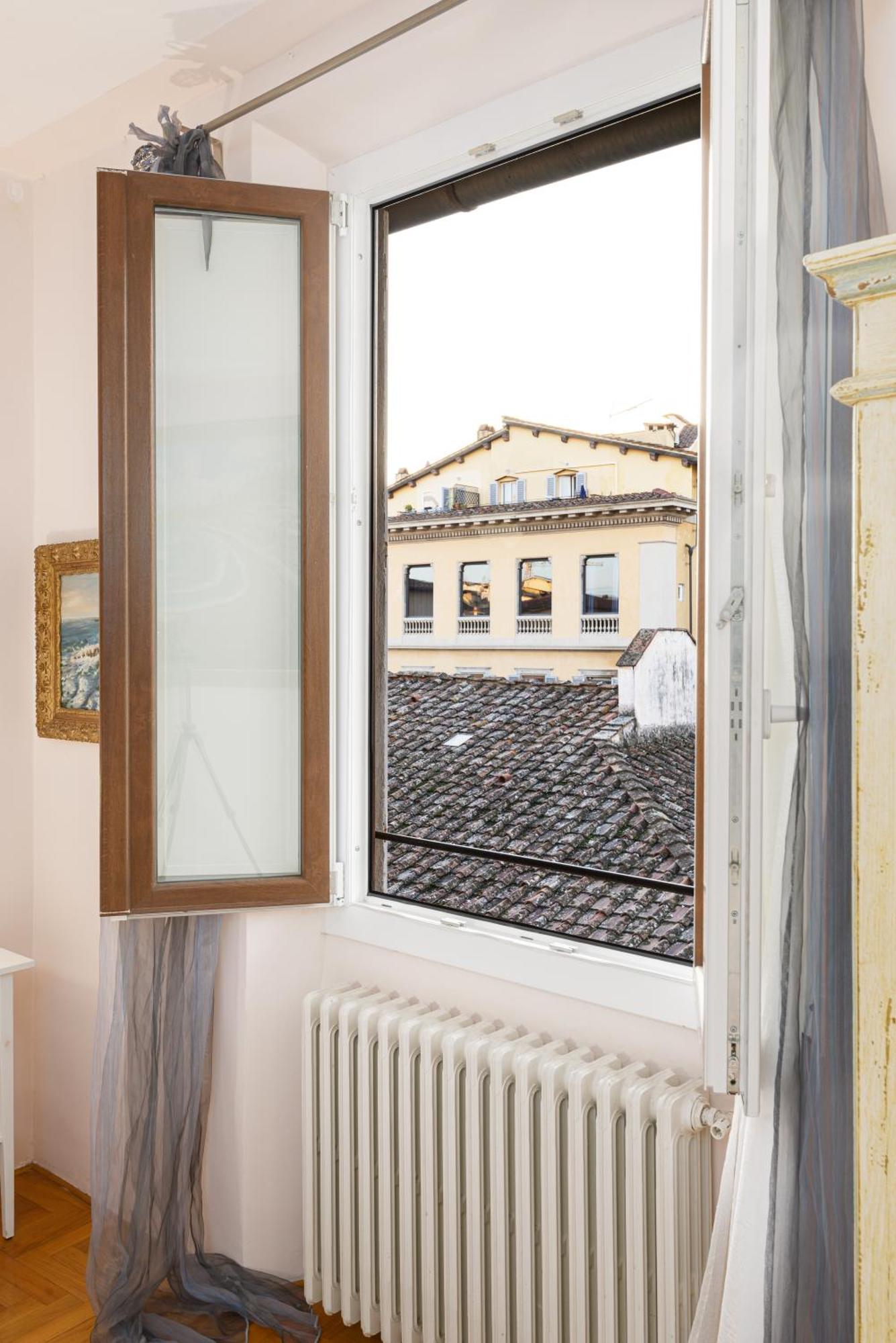 Duomo House - Cavallereschi Palace