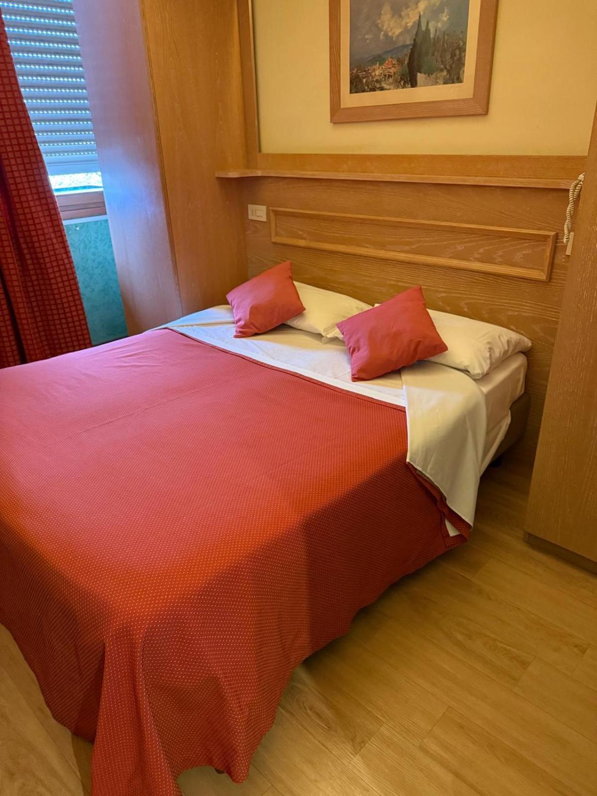 Meridiana Hotel 3*