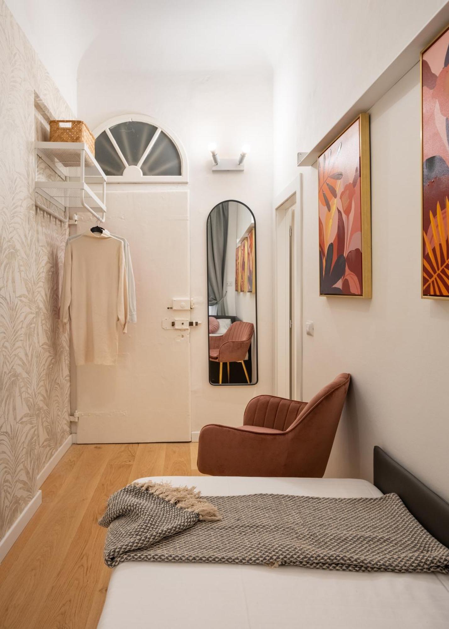 Leilighet Via Palazzuolo 87 - Charming - Newly Renovated Elegance And Style Near Station Firenze