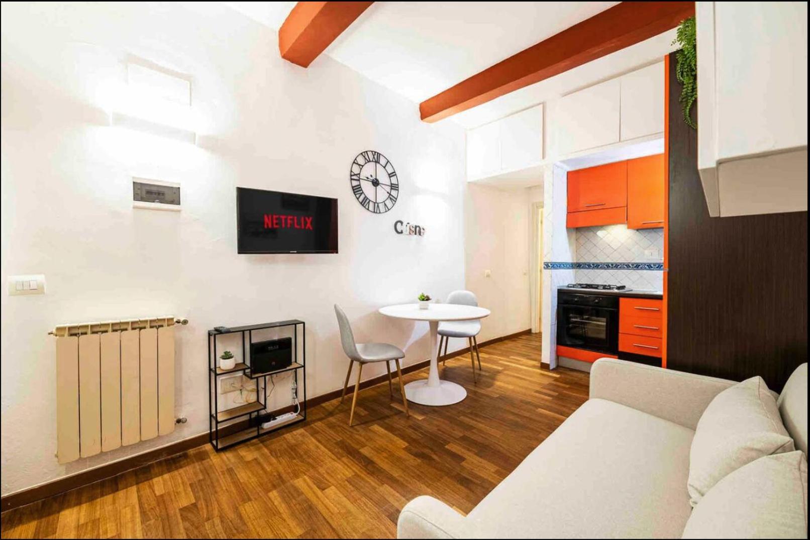 Via Buonarroti, 8 - 12 Minutes Walk To Duomo - Bright & Cozy - Charming Leilighet