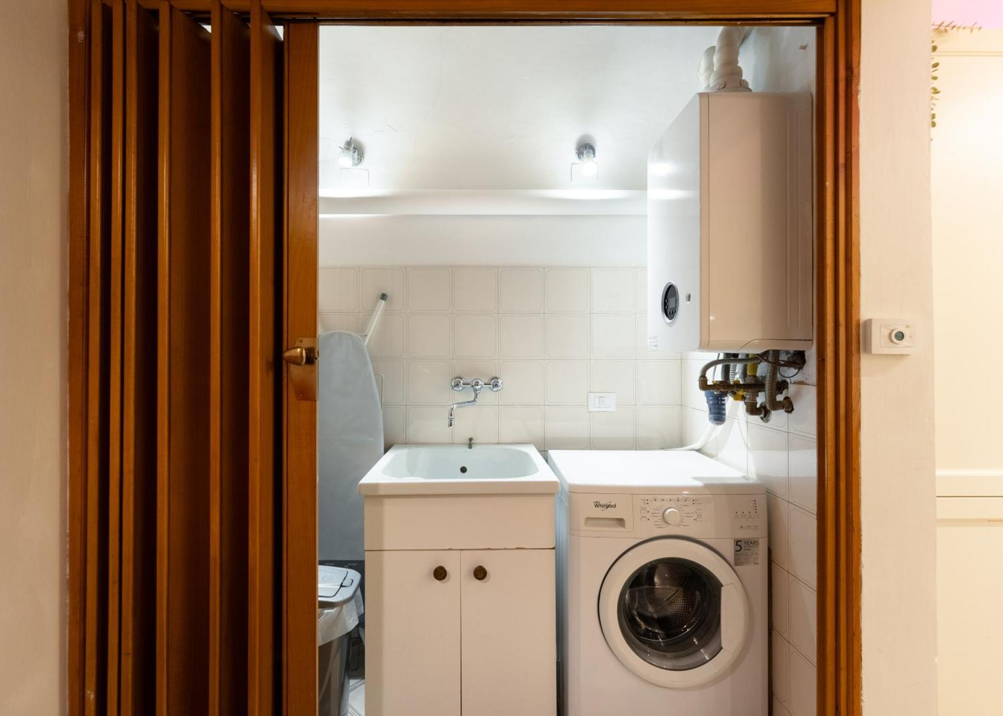 Lejlighed Via Sant'egidio, 3 - Spacious And Bright Just 300mt From The Duomo *