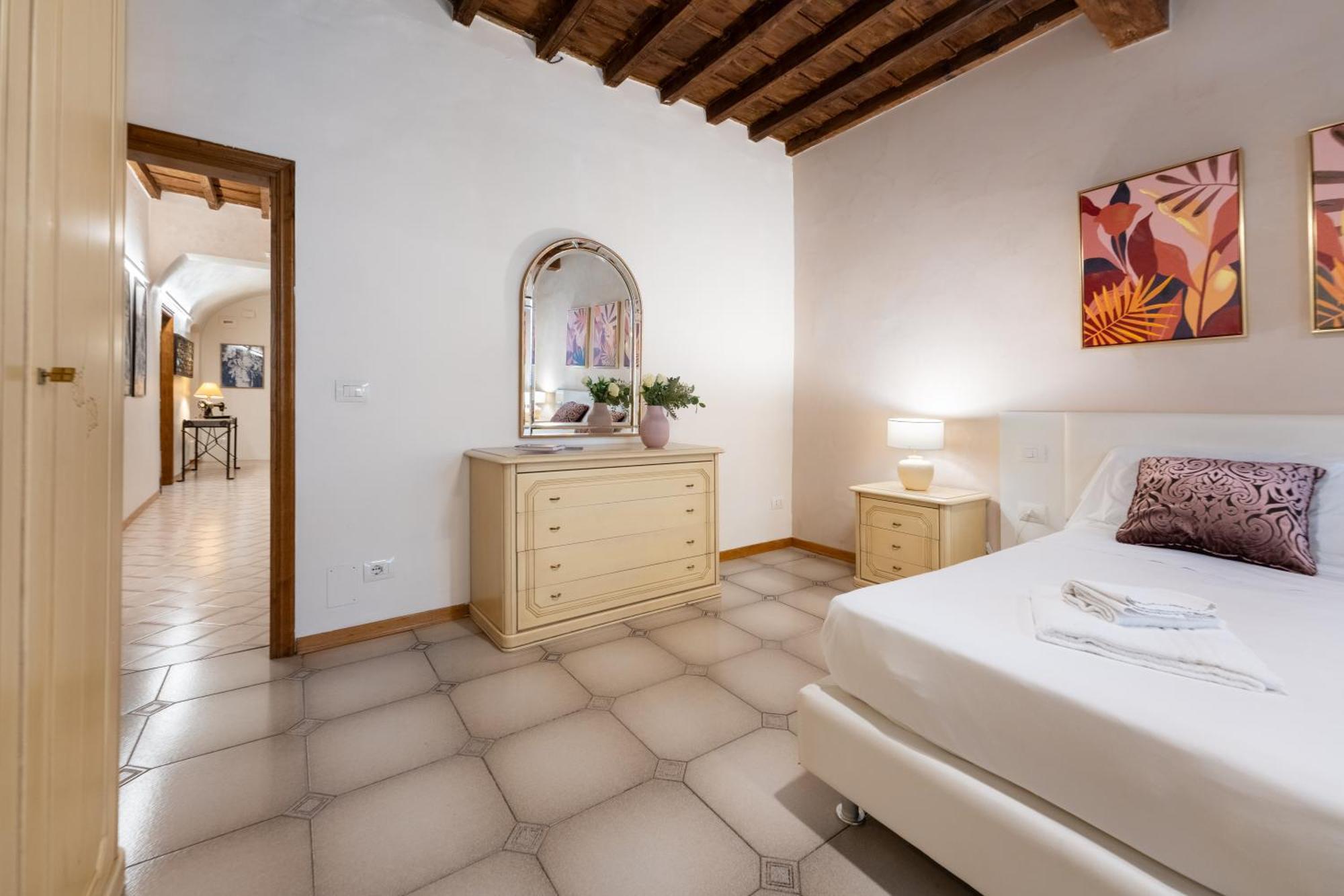 Via Sant'egidio, 3 - Spacious And Bright Just 300mt From The Duomo * Firenze