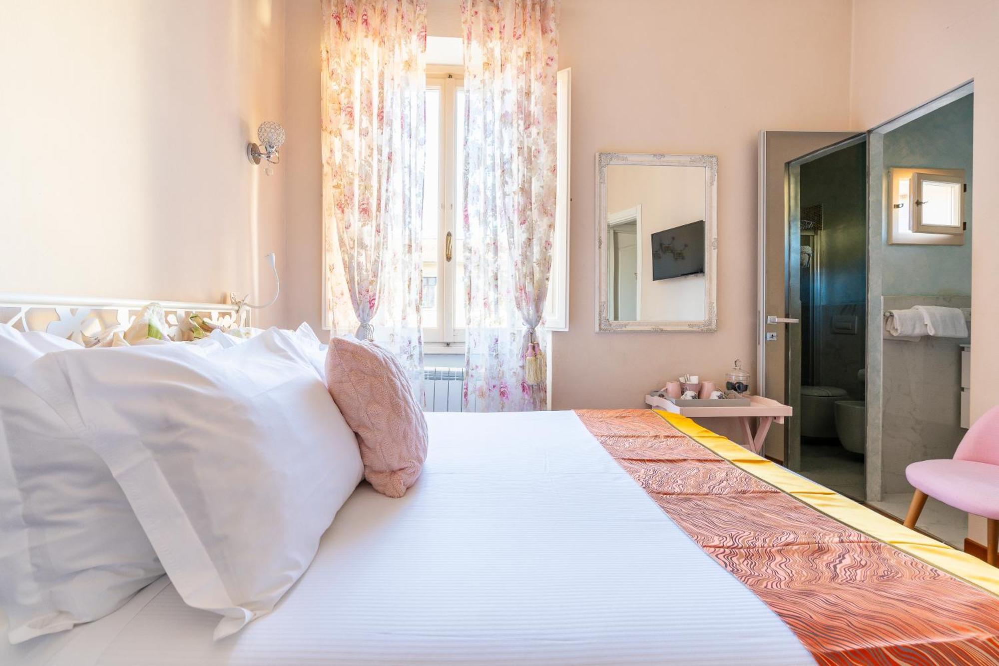 View Boutique - Milu Holidays Firenze