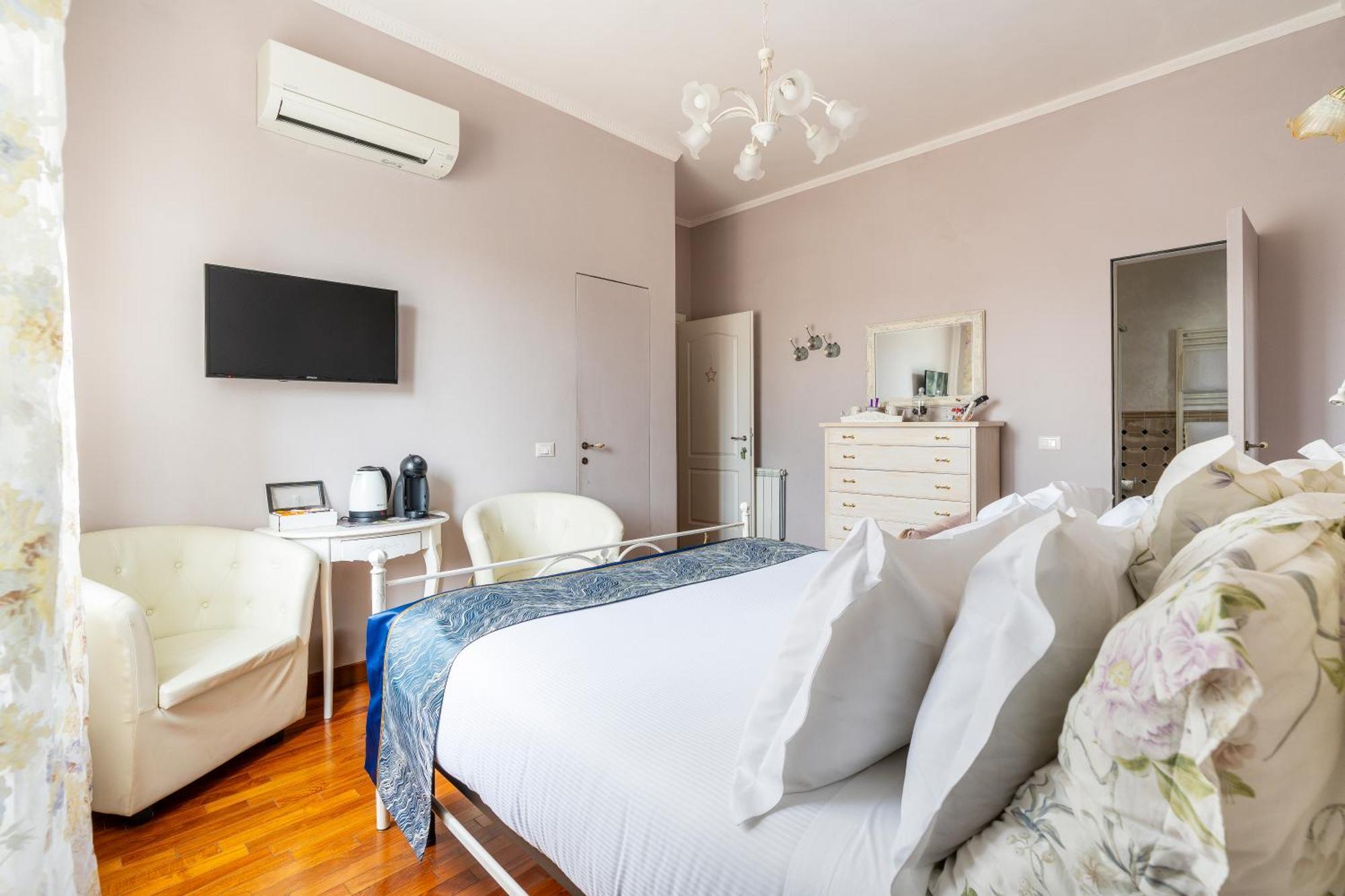 View Boutique - Milu Holidays * Firenze