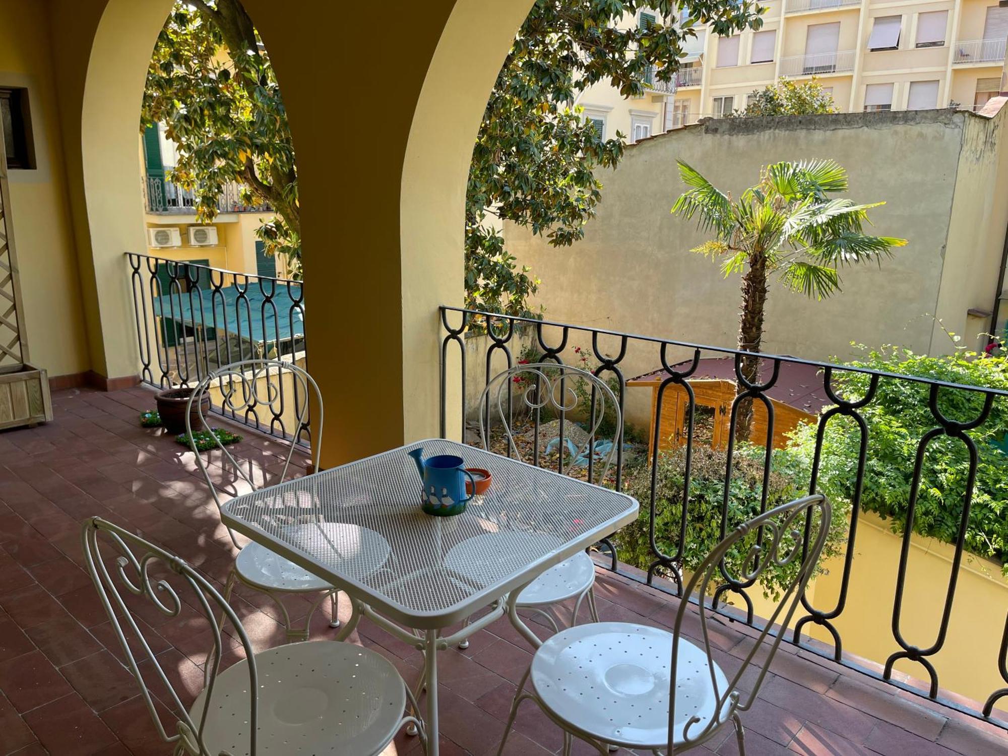Elena's With Lodge, Near The Center Appartement *