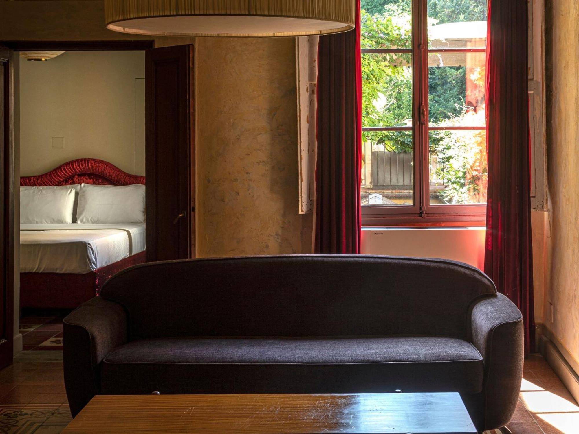 Aparthotel Numa Palazzo San Niccolo Florence