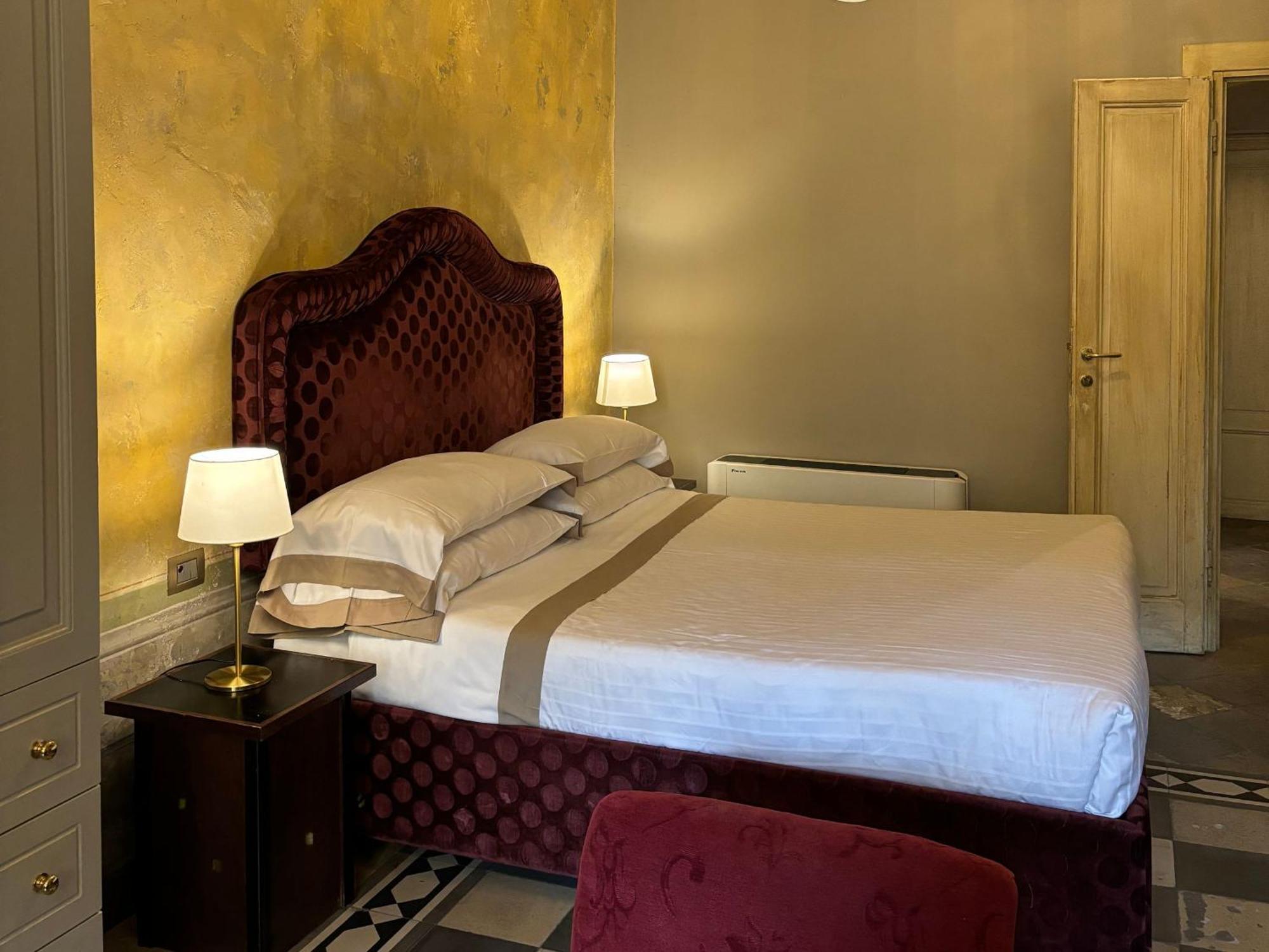 Aparthotel Numa Palazzo San Niccolo 4*