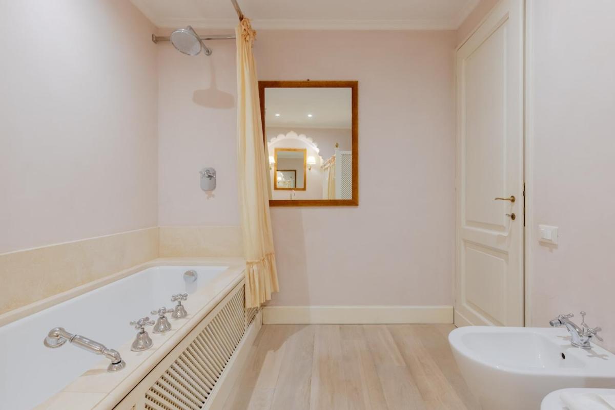 Palazzo Bartolommei Dimora Storica Centralissima Appartement *
