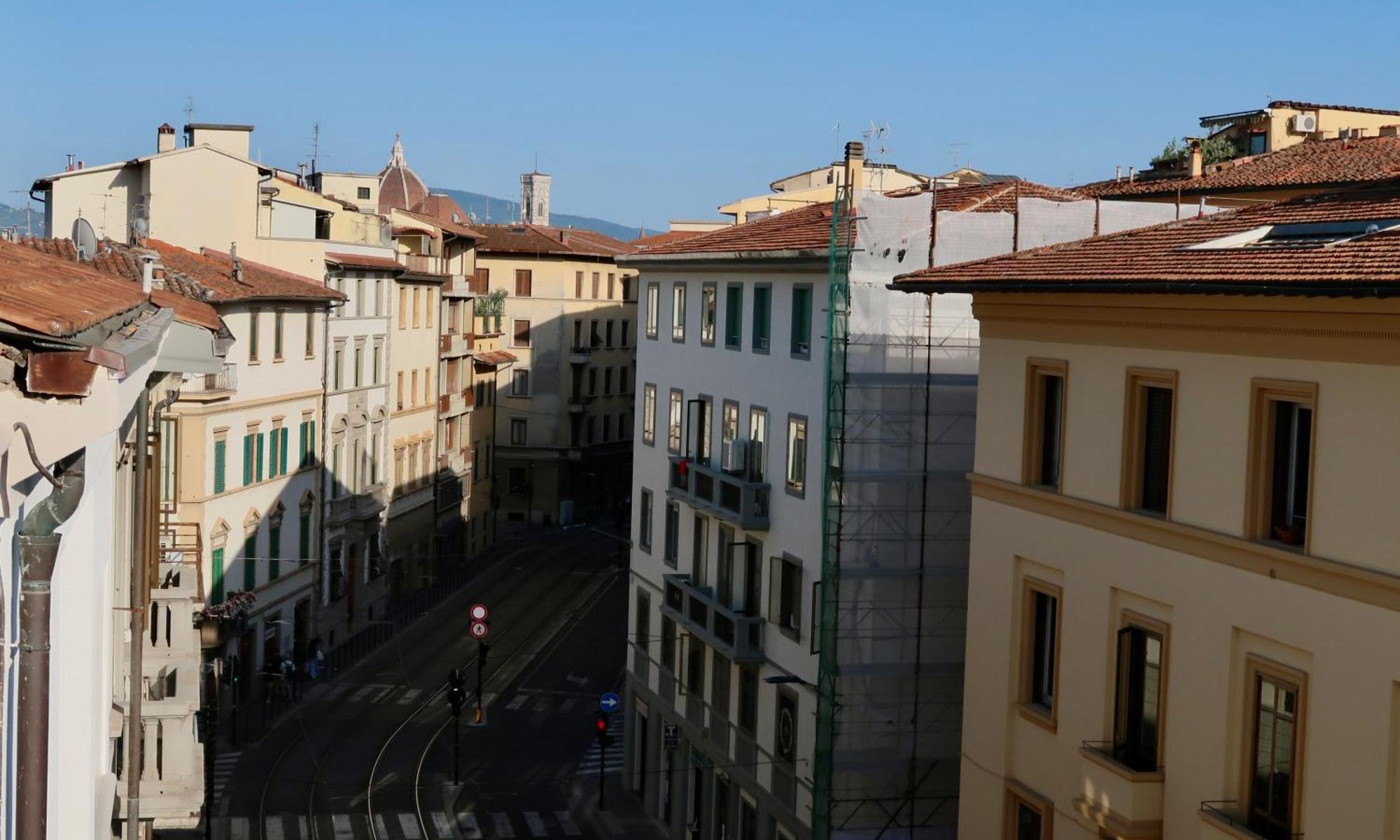 Cozy Esthers T With Balcony Bed & Breakfast Firenze