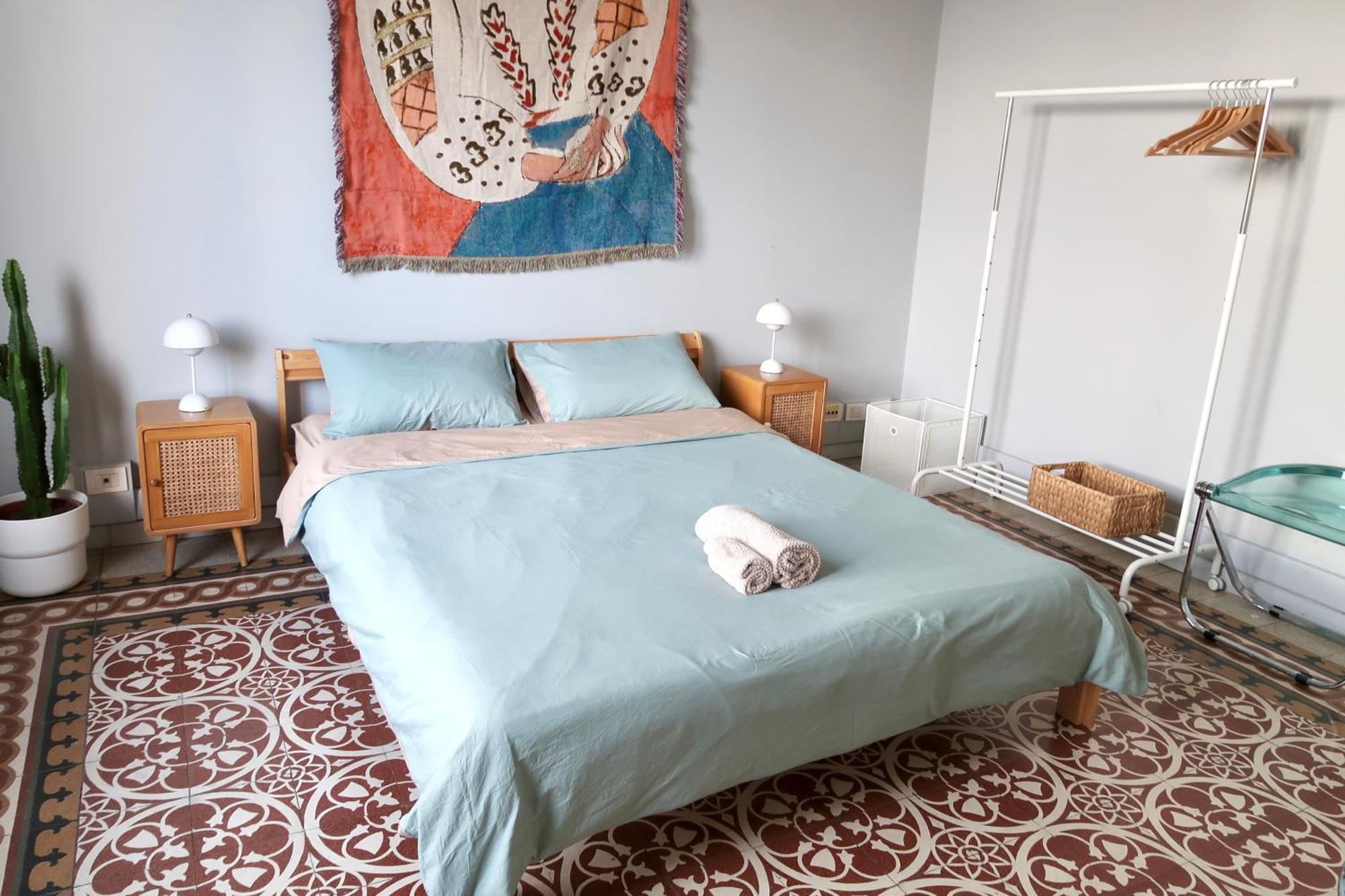 Cozy Esthers T With Balcony Bed & Breakfast *