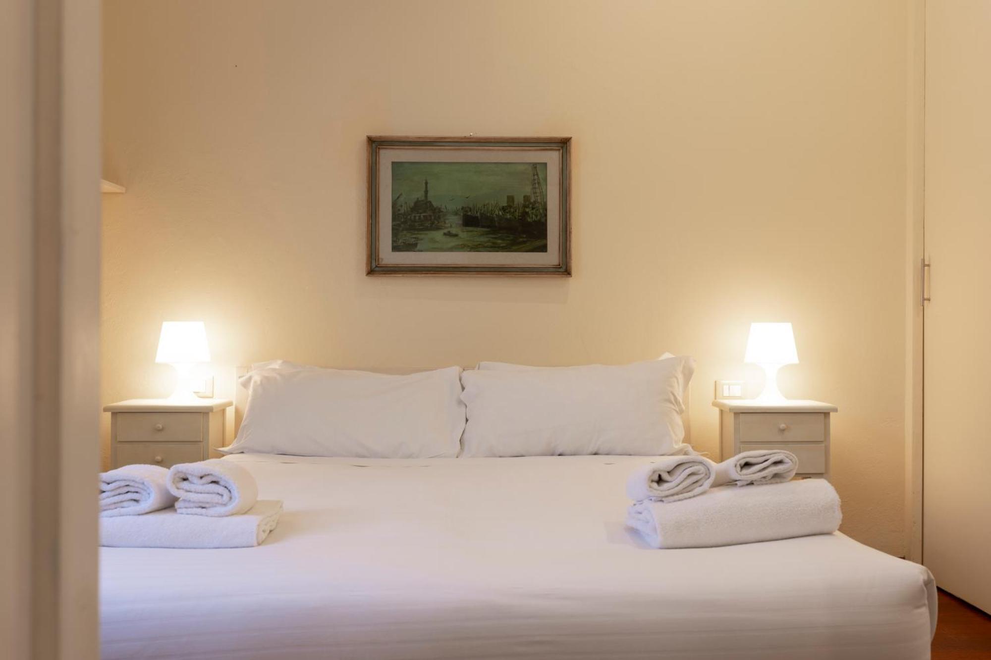 Sweet House In Petrarca Street Appartement