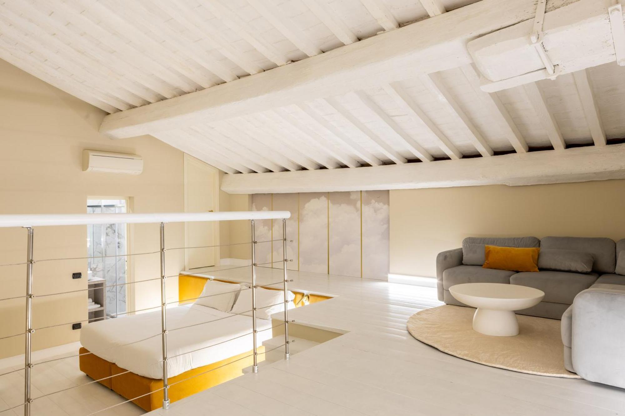 Renascentia In - Adults Only 2* Firenze