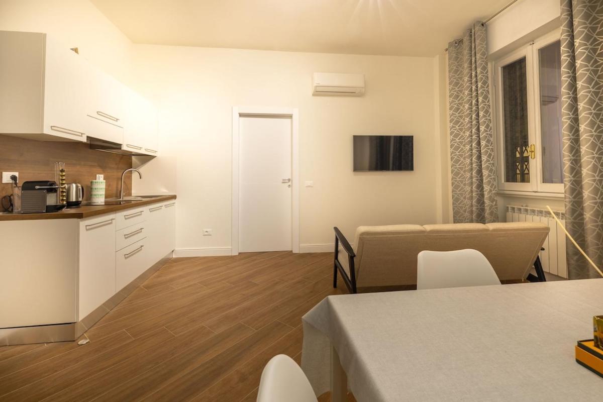 Modern Two-room Near Station And Airport Firenze