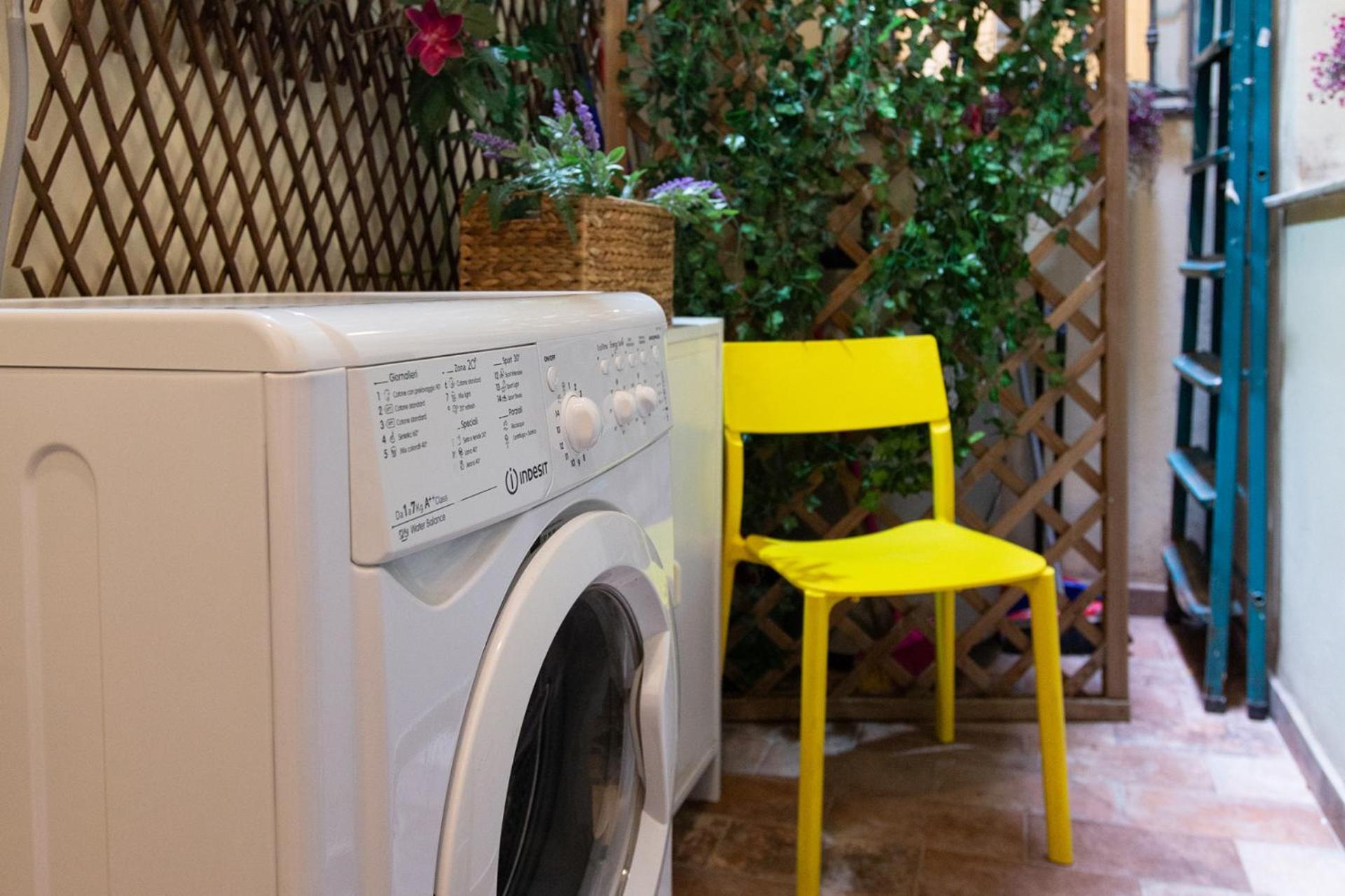 Florence- The Vintage Nook