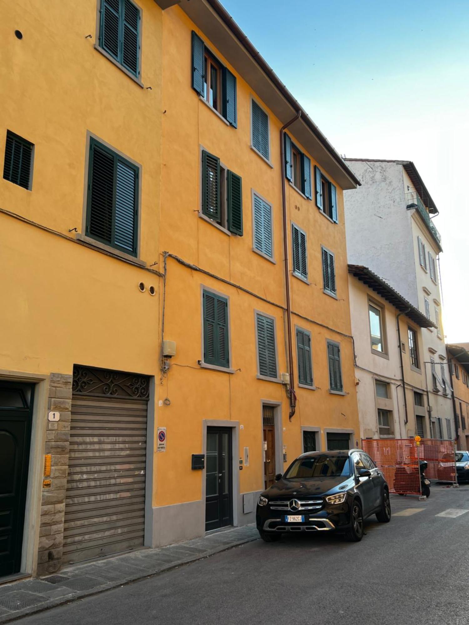 Piaggione Apt, Galante In Lejlighed