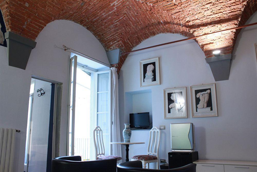 Bed & Breakfast Accademia House 4*