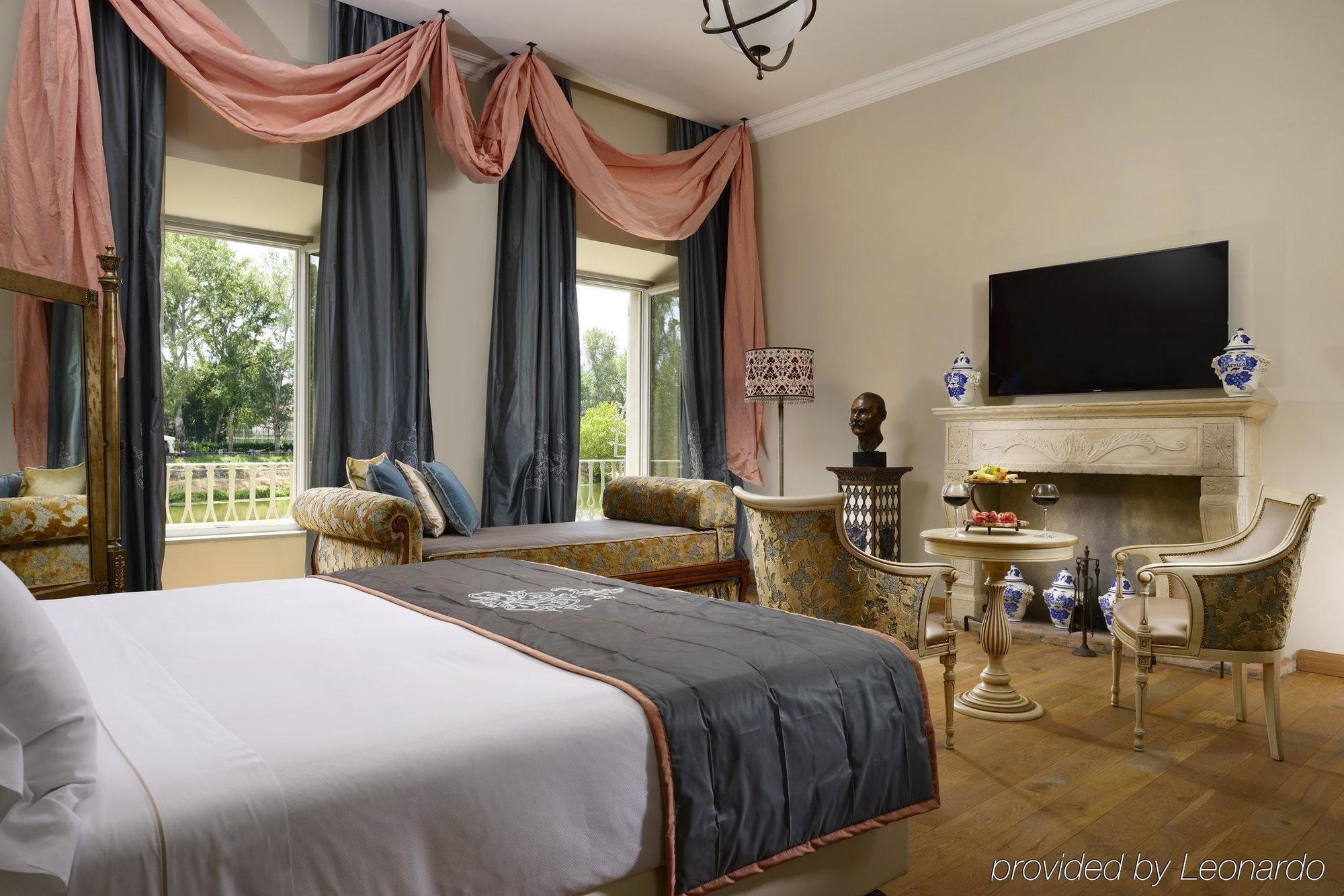 Hotell Sull'arno 5*