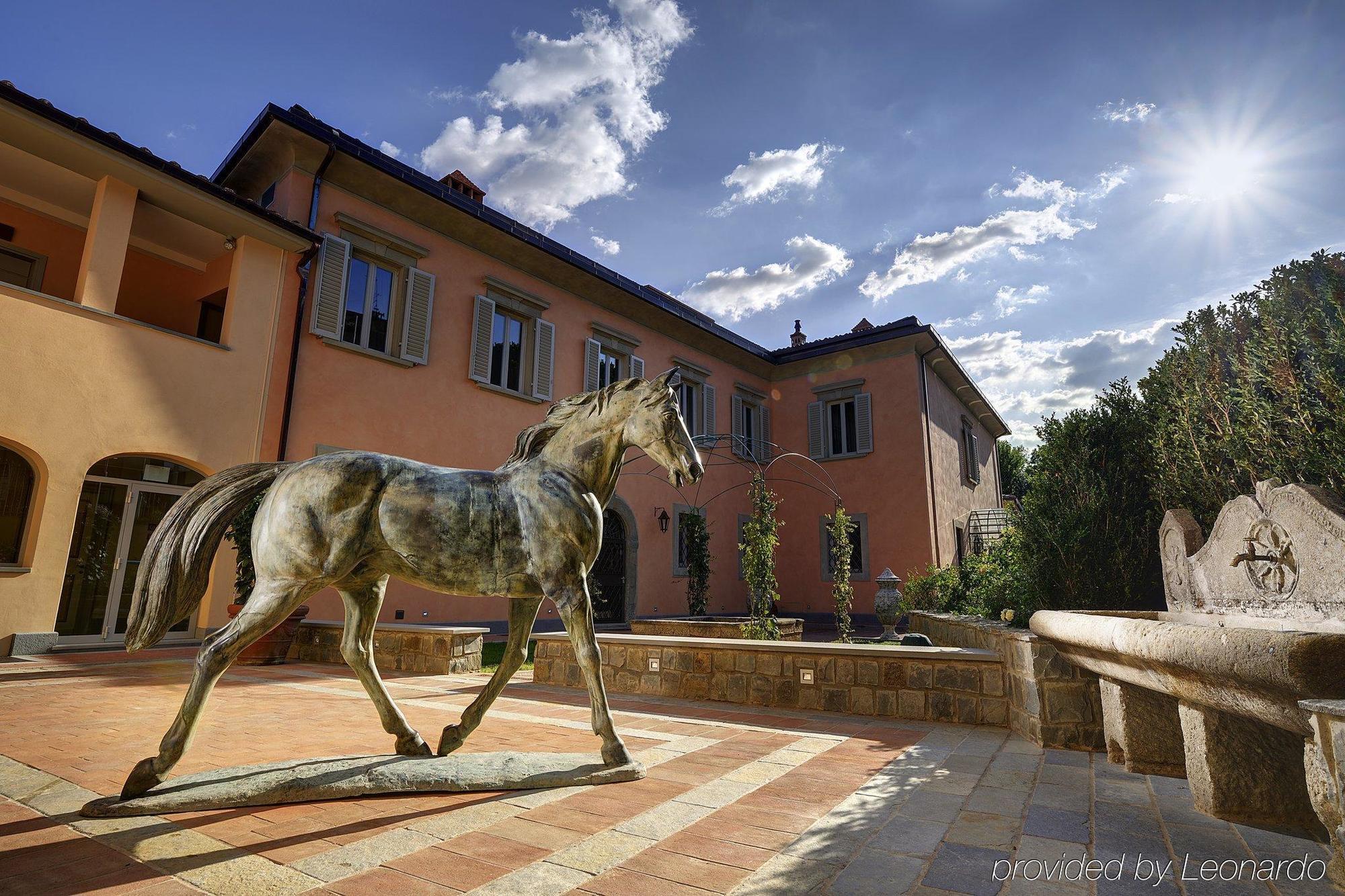 Hotell Sull'arno 5*