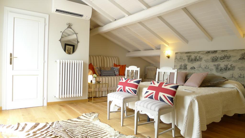 Metastasio Apartment