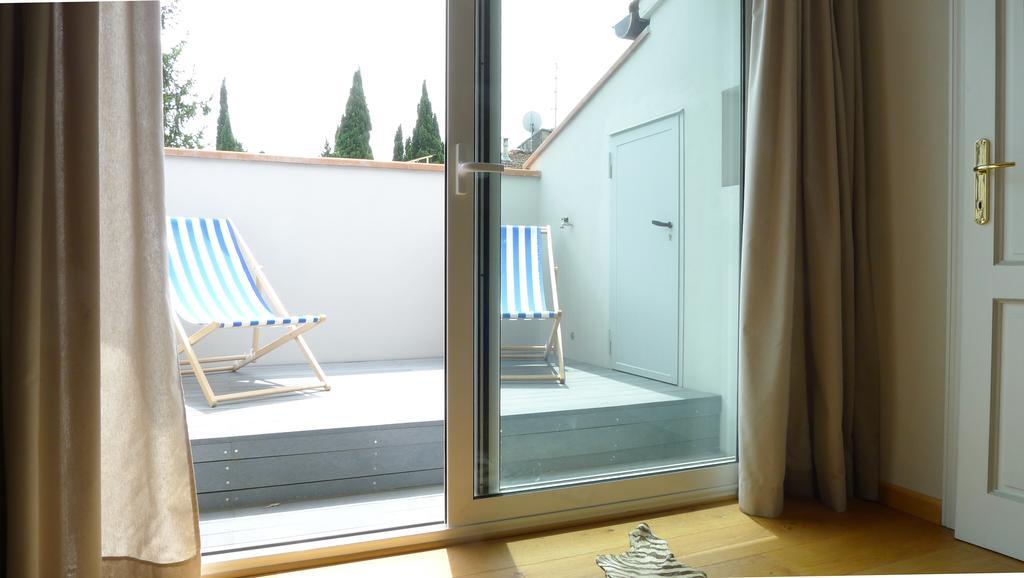 Metastasio Apartment