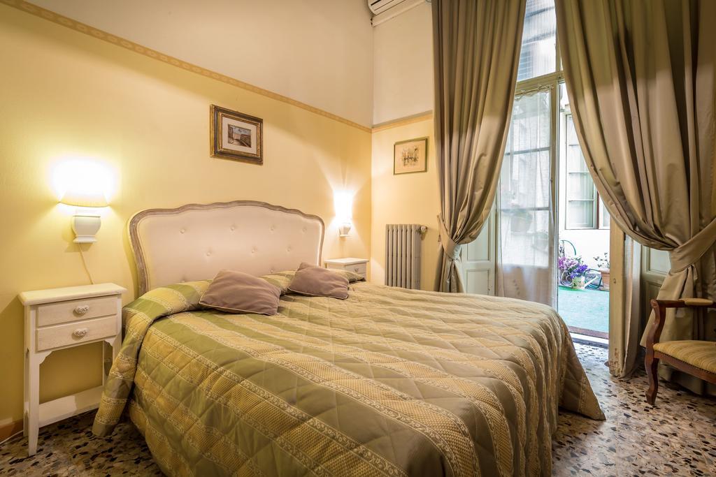 Gasthuis Tourist House Duomo 3*