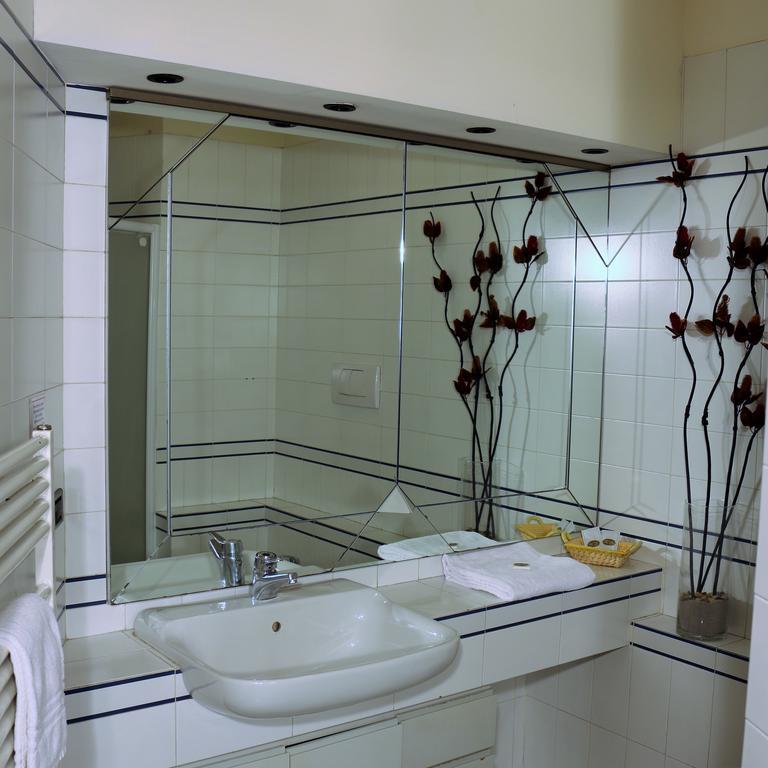 Guest house Karaba