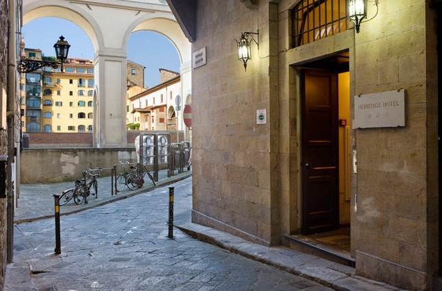 Hermitage Hotel 3*