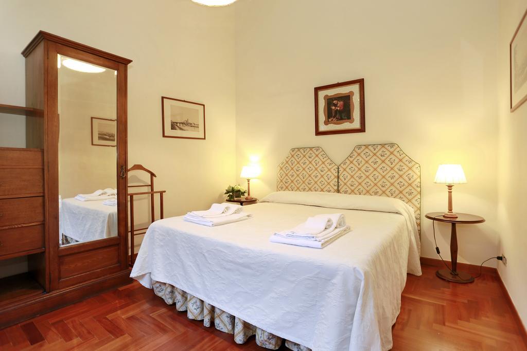 D'epoca Via Santo Spirito 6 2* Firenze