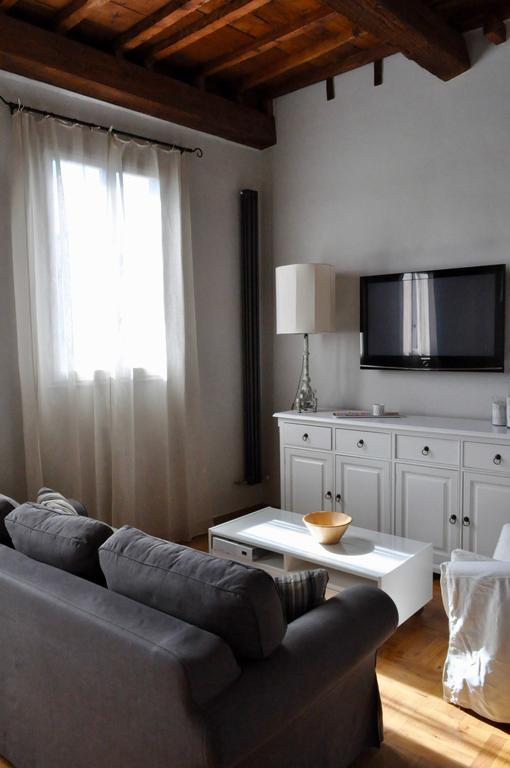 Borgo San Frediano - Flo Apartamento *