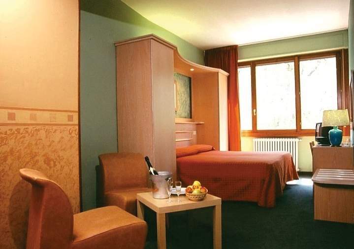 Meridiana Hotel 3*