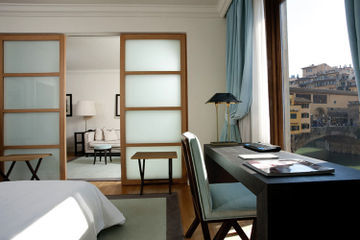 Hotel Portrait Lungarno Collection