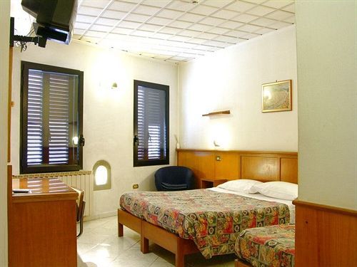 Lorena Hotell Firenze