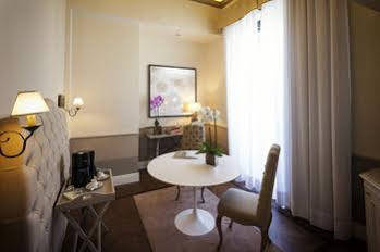 Palazzo Lorenzo Boutique &