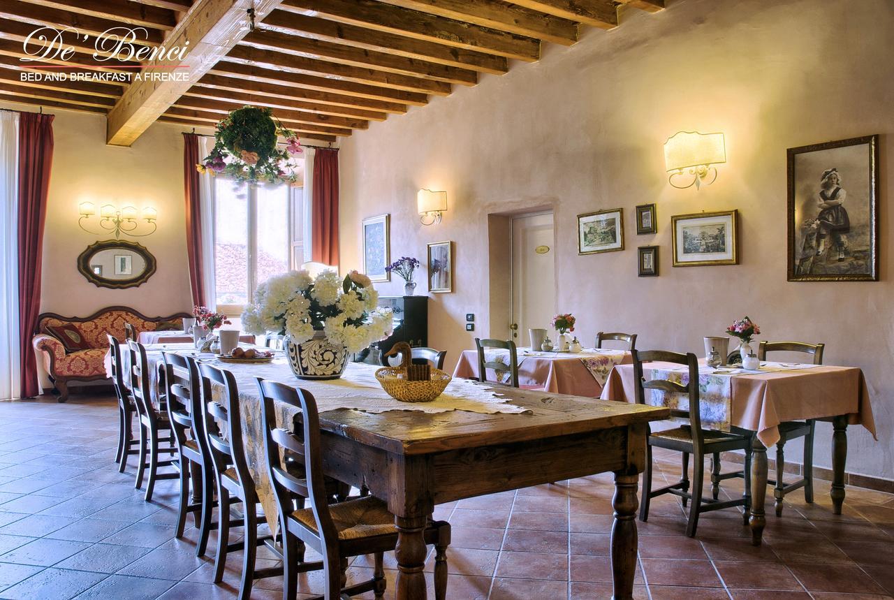 Couette-café De Benci 4*