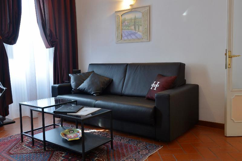 Hemeras Boutique House Dante Hotell 4*