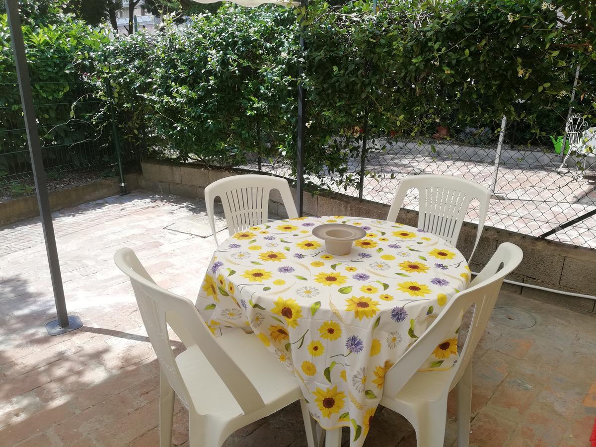 La Piccola Oasi Con Parcheggio Apartamento